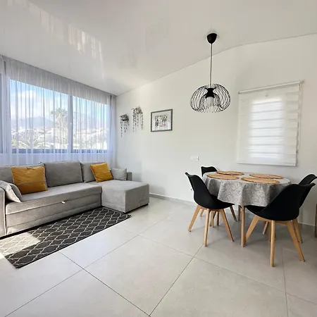 Apartment Fantastic Vacation By The Ocean Playa de las Americas (Tenerife)